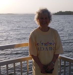 Meet your Posher, Joanne